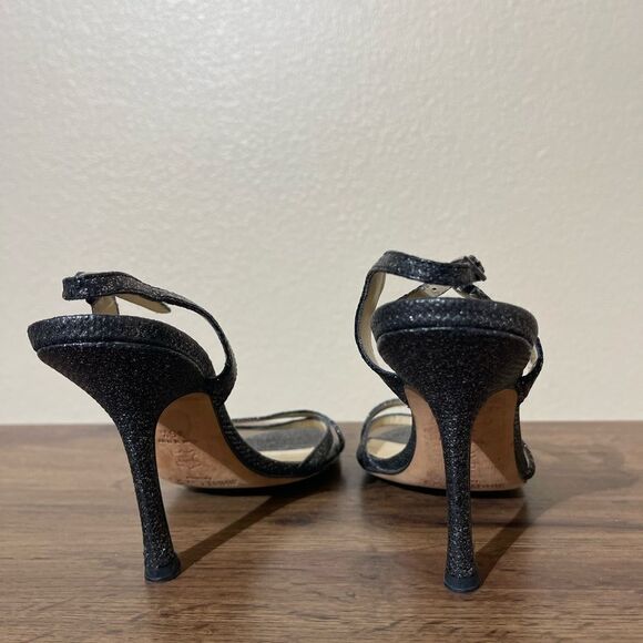 Sold  - Picture 4 of 7